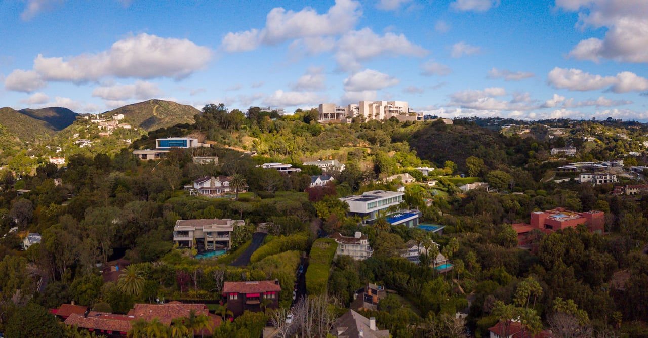 Brentwood Real Estate: Elegance in LA’s Green Oasis