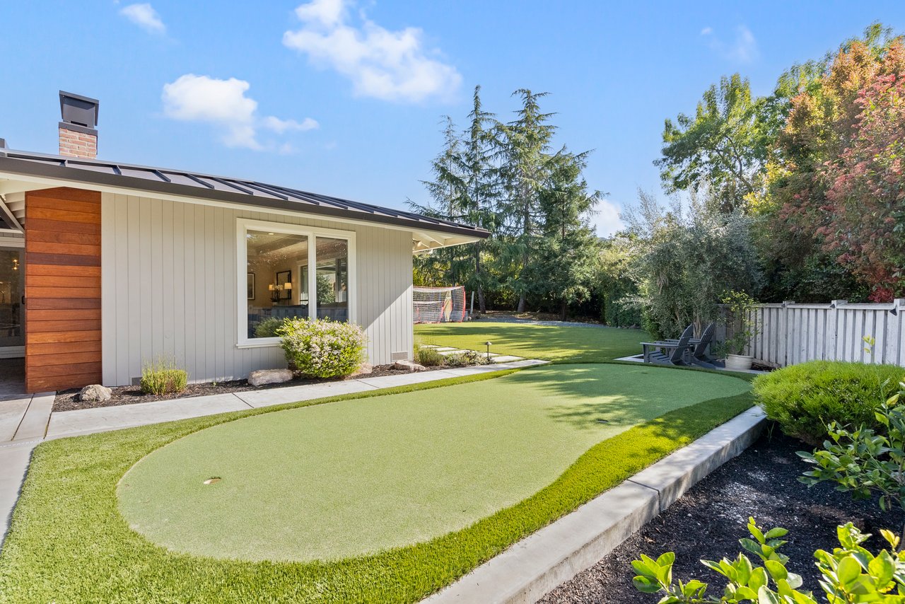 114 Nina CT