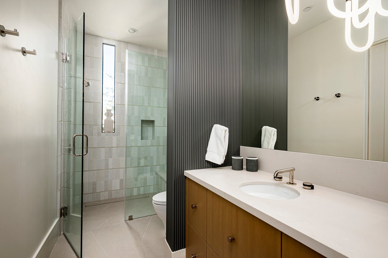 5029 E DESERT PARK Lane