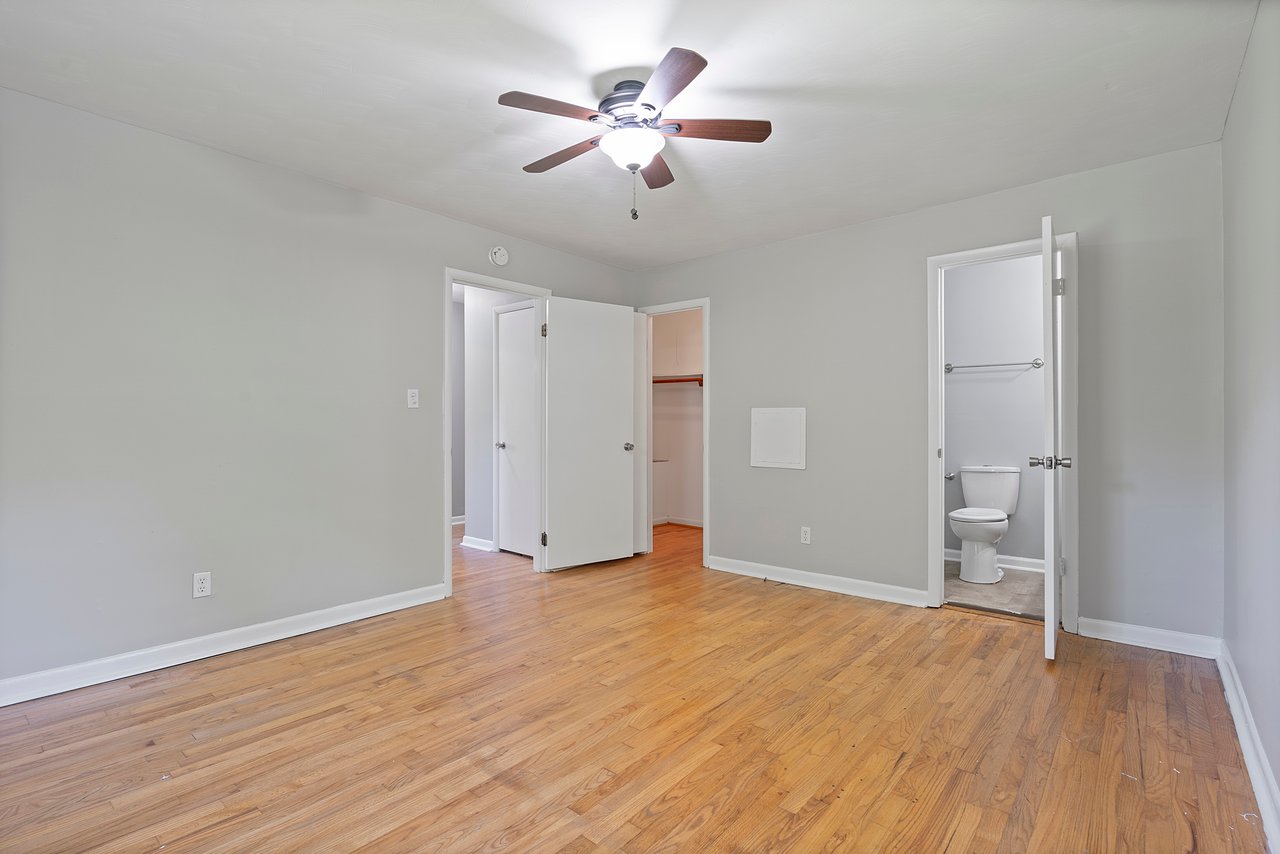 4 Bedrooms!! MADISON CITY SCHOOLS!!!