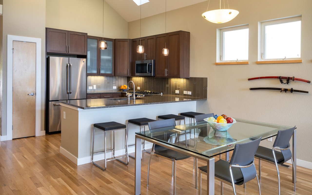 3774 Ridgeway Street