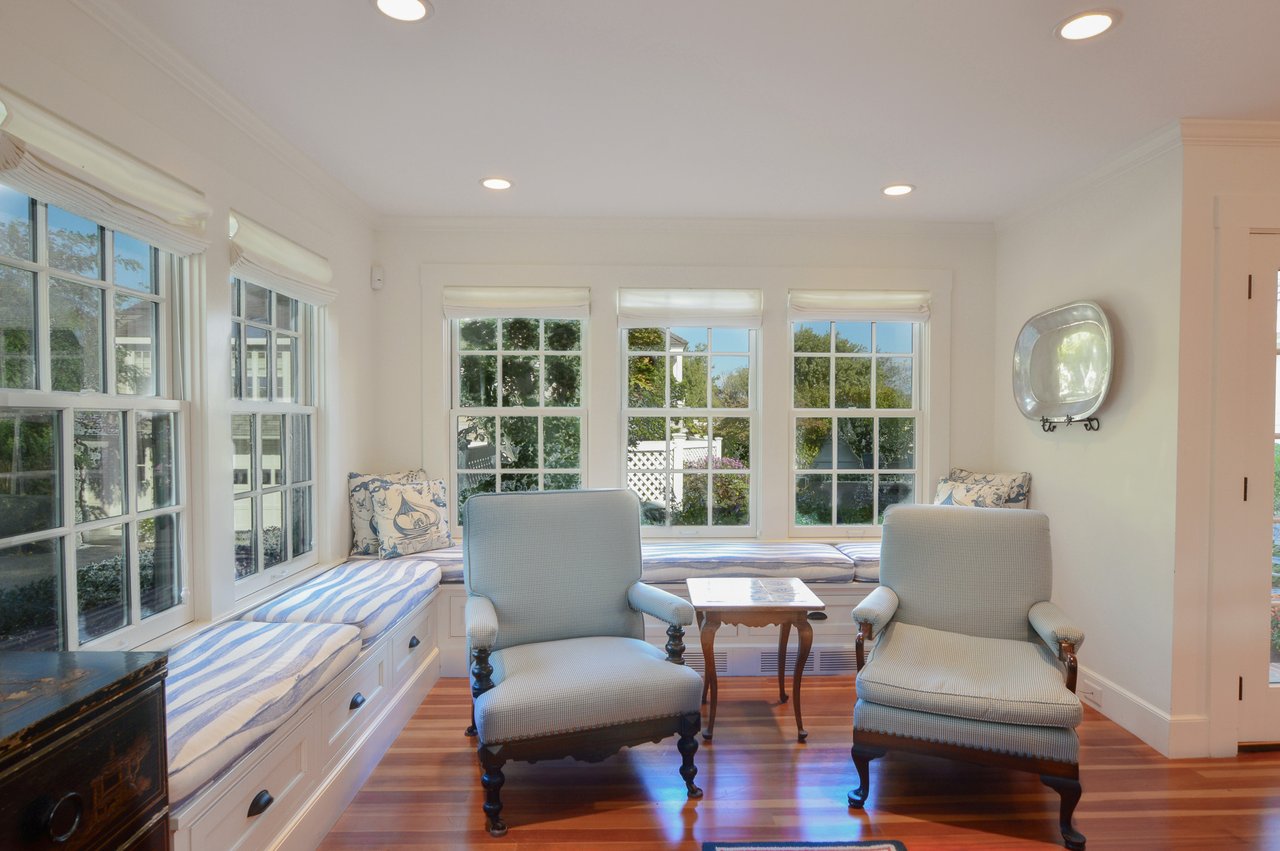 Classic Hyannis Port Grandeur with Timeless Coastal Elegance