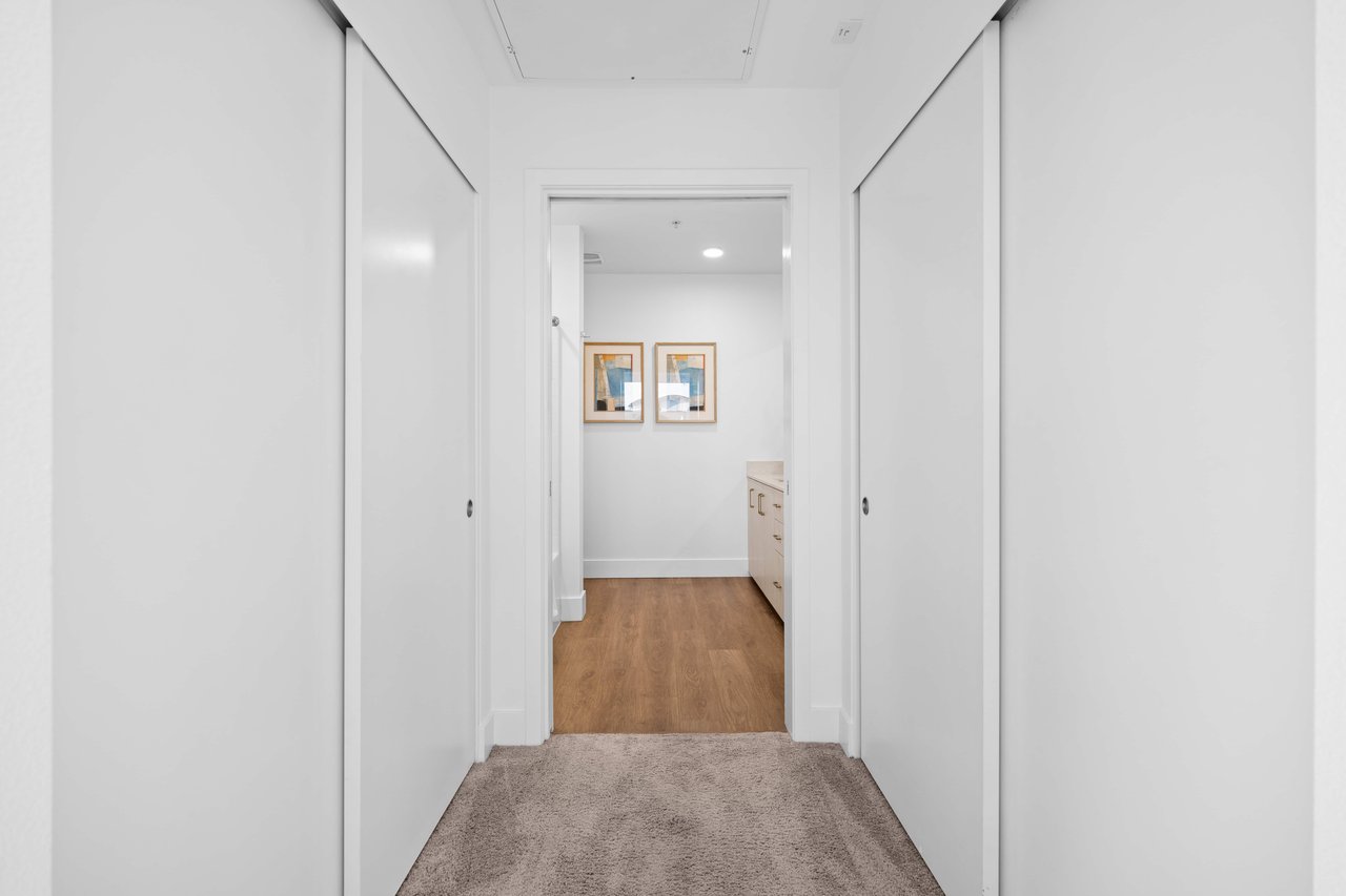 218 N El Molino #502
