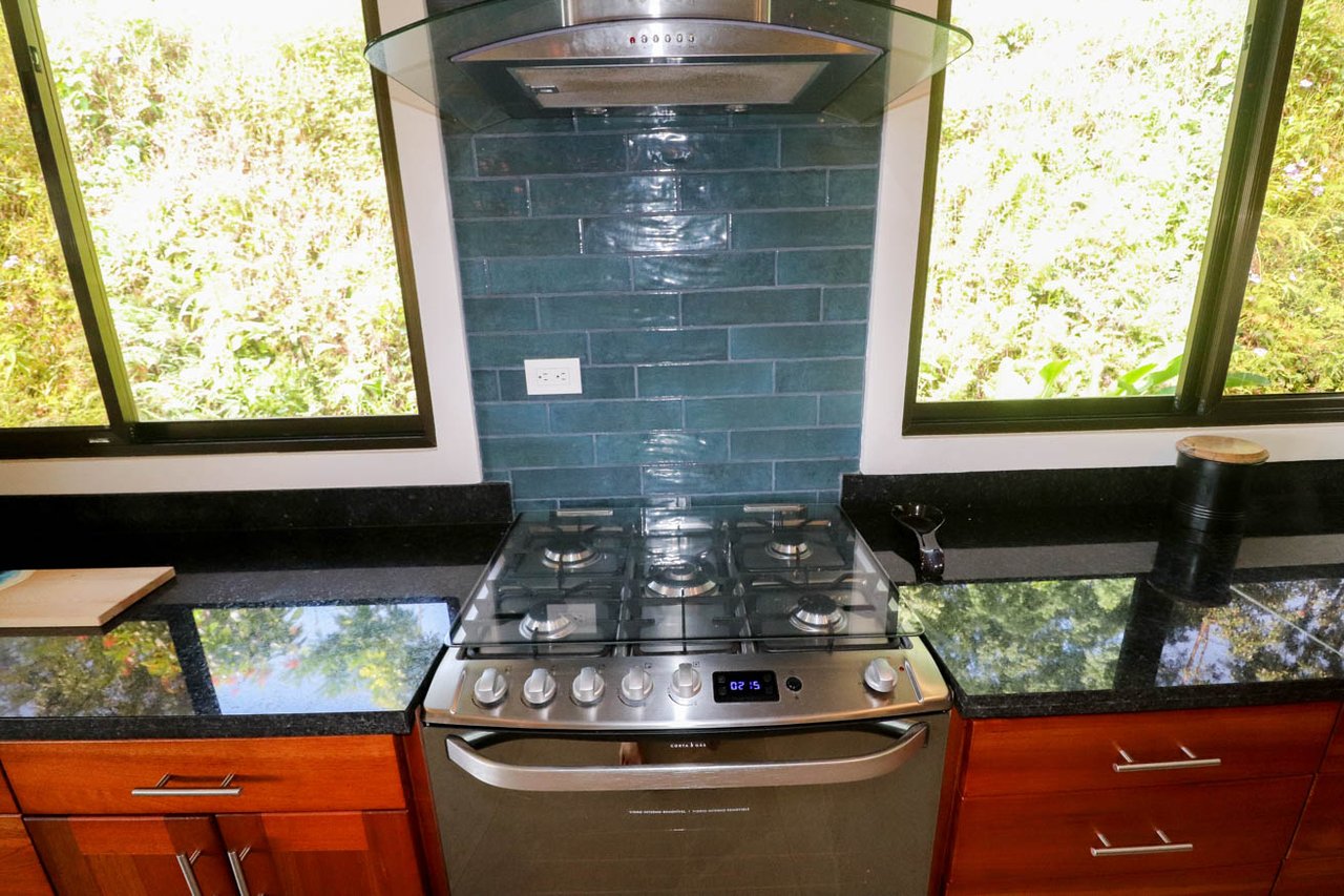 Private 2-Bed Hacienda with Ocean & Mountain Views, Pool & Development Potential in Ojochal