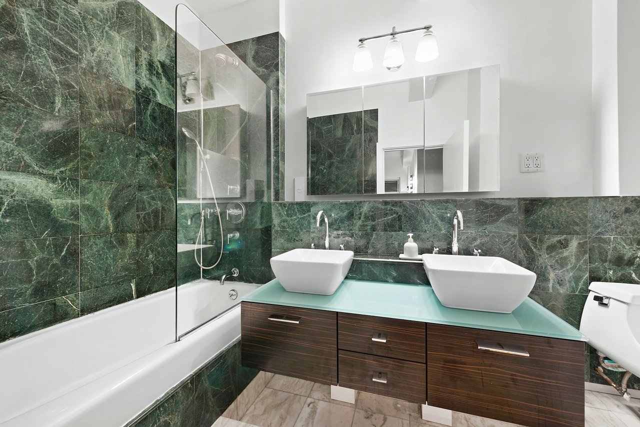 215 West 29th St, #6