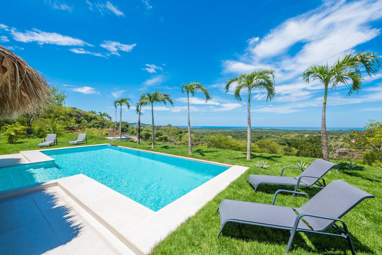 V-Lokamar Corona 1 | Exclusive 5-Bedroom Villa with Panoramic Pacific Ocean Views in Playa Grande