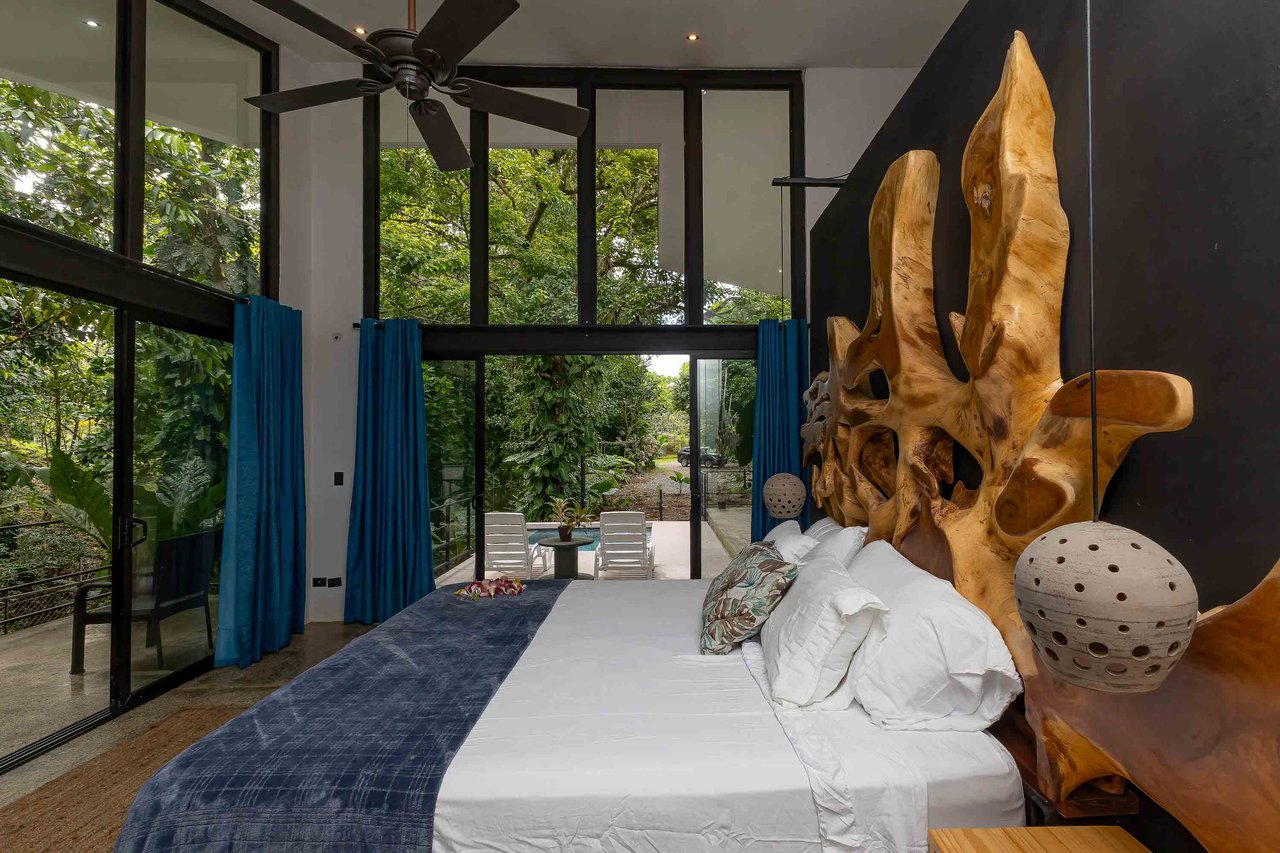 Furnished and Turnkey Home Rainforest Villa with Pool and Creek
