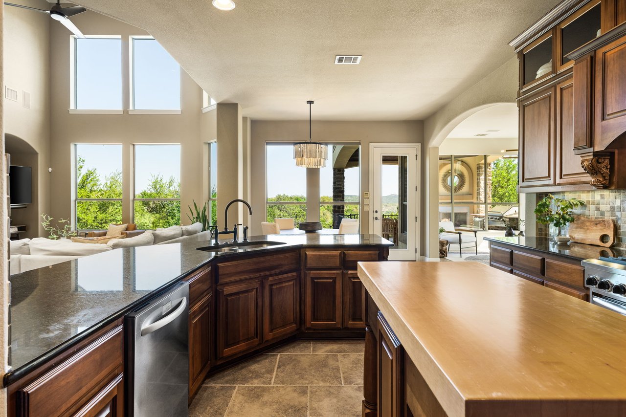 205 Emerald Ridge DR