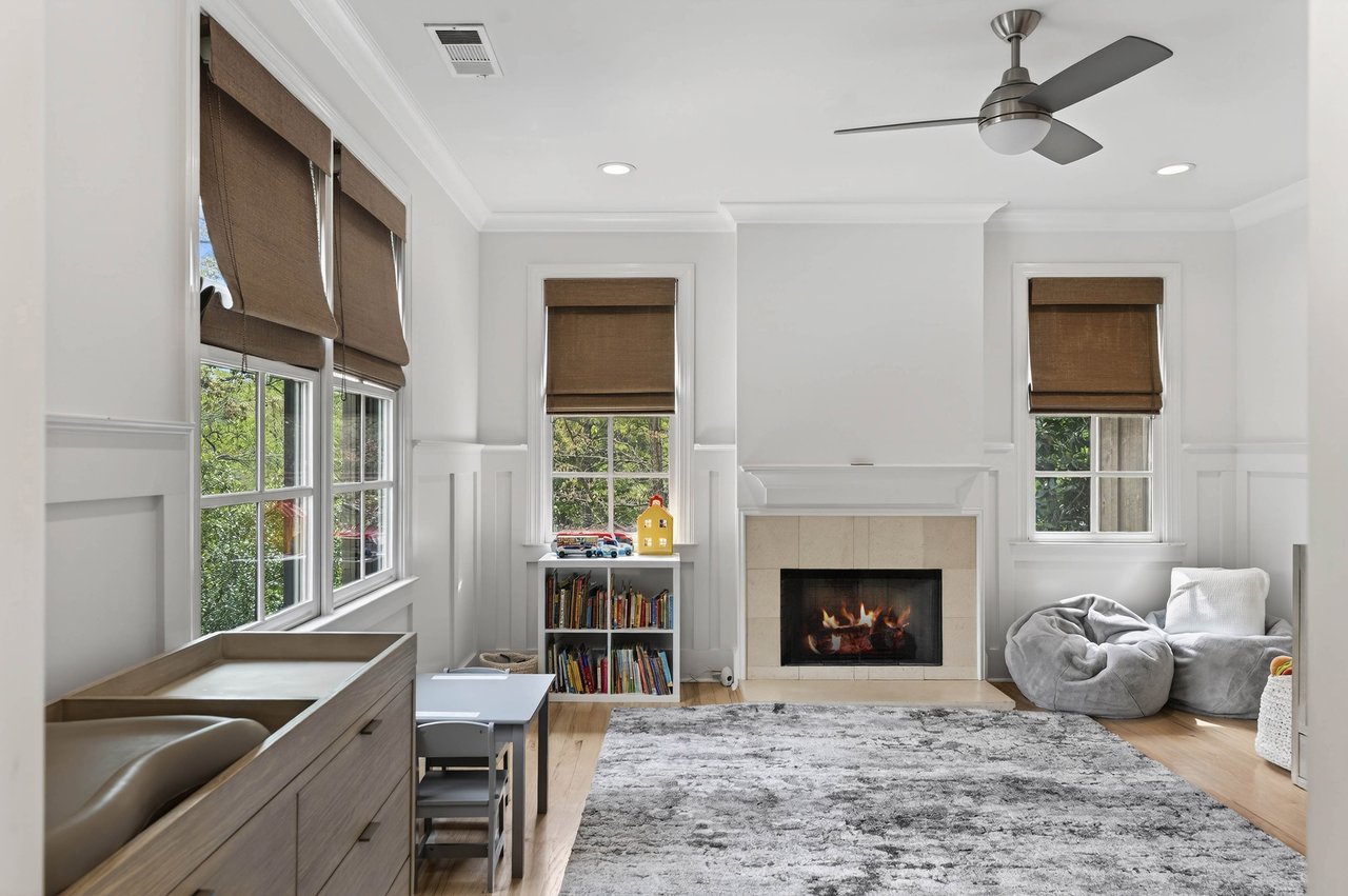 4868 Merlendale Drive