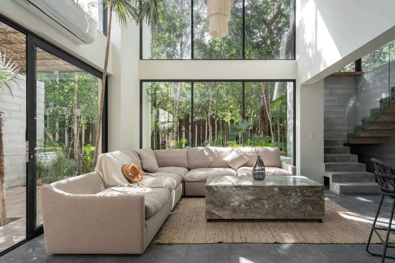 Villa 11  |  4 Bedroom with Large  Pool  in 12 O’Clock Tulum