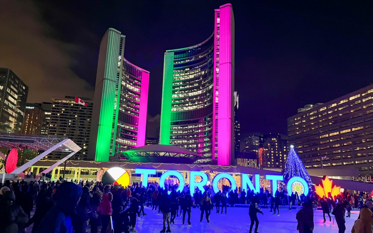 The Best Winter Activities in Toronto: From Golf Simulators to Cozy Escapes