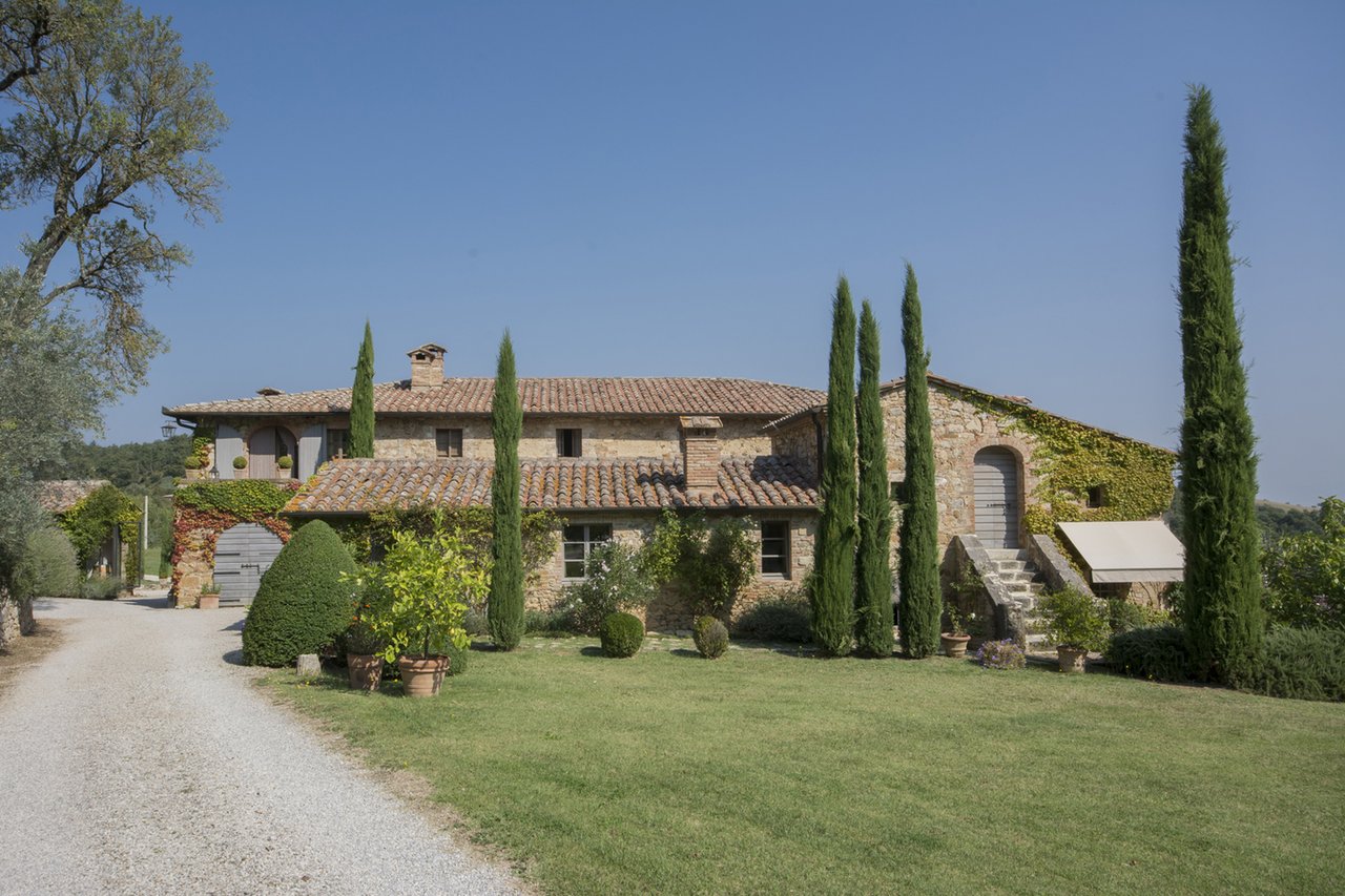 Exclusive Organic Winery for Sale in Siena