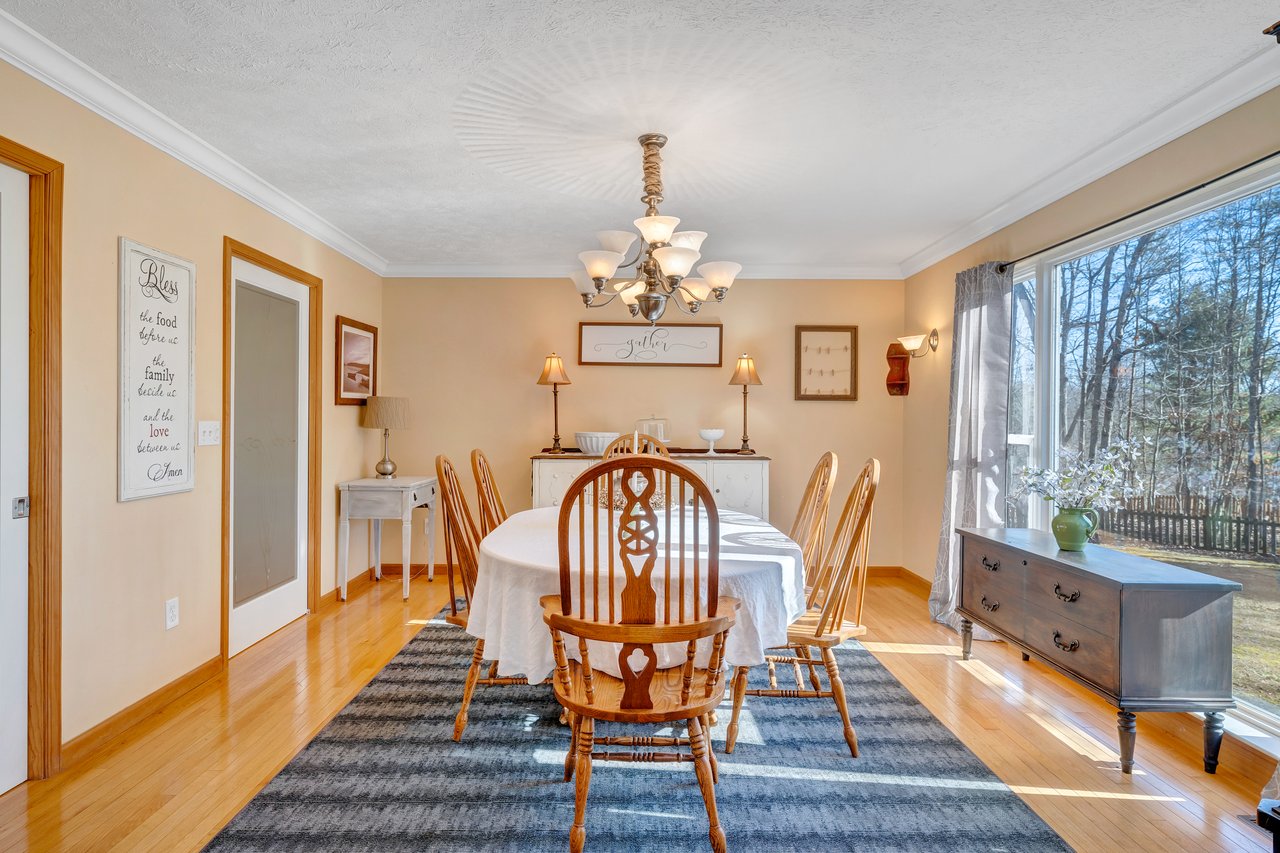 100 Sandpiper DR