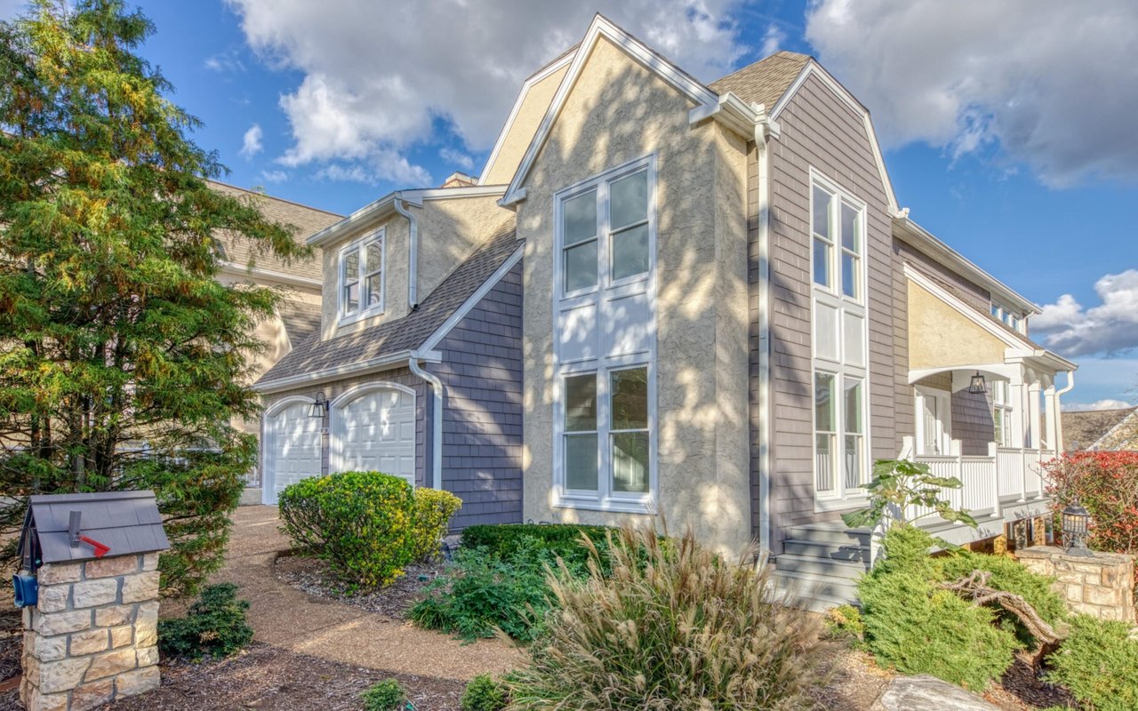 Wallace Luxury Spotlight | 2011 Breakers Point Knoxville, TN 37922