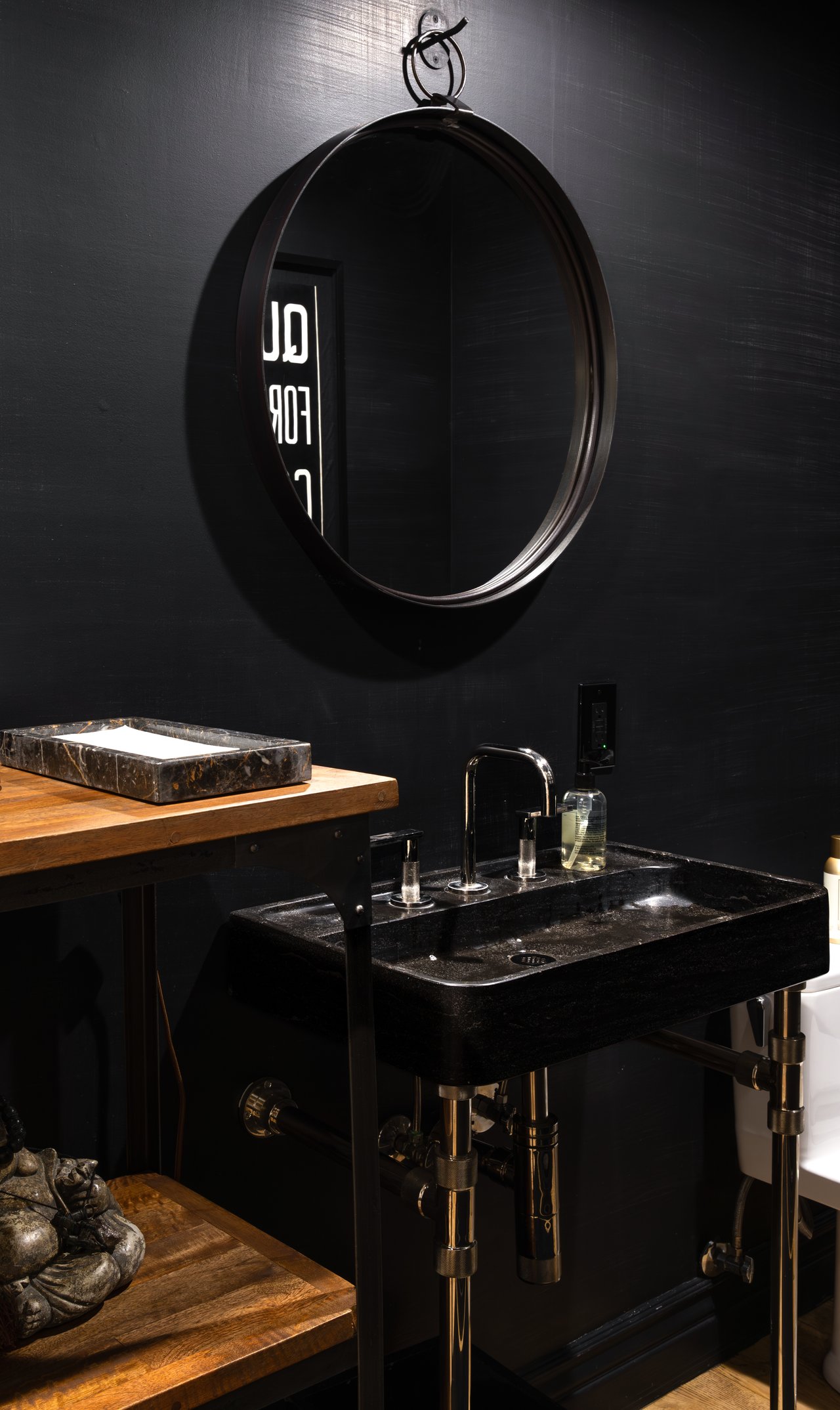 1853 Franklin Canyon Dr, Beverly Hills