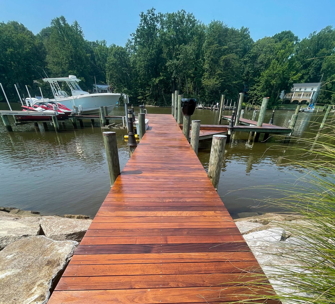 1524 Cedar Lane Farm RD