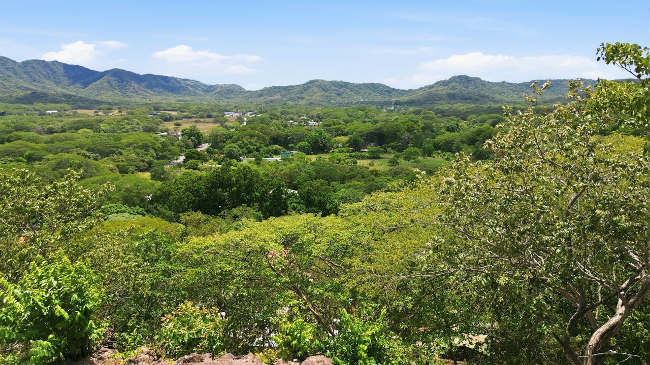 Development Parcel - Valley views - Matapalo