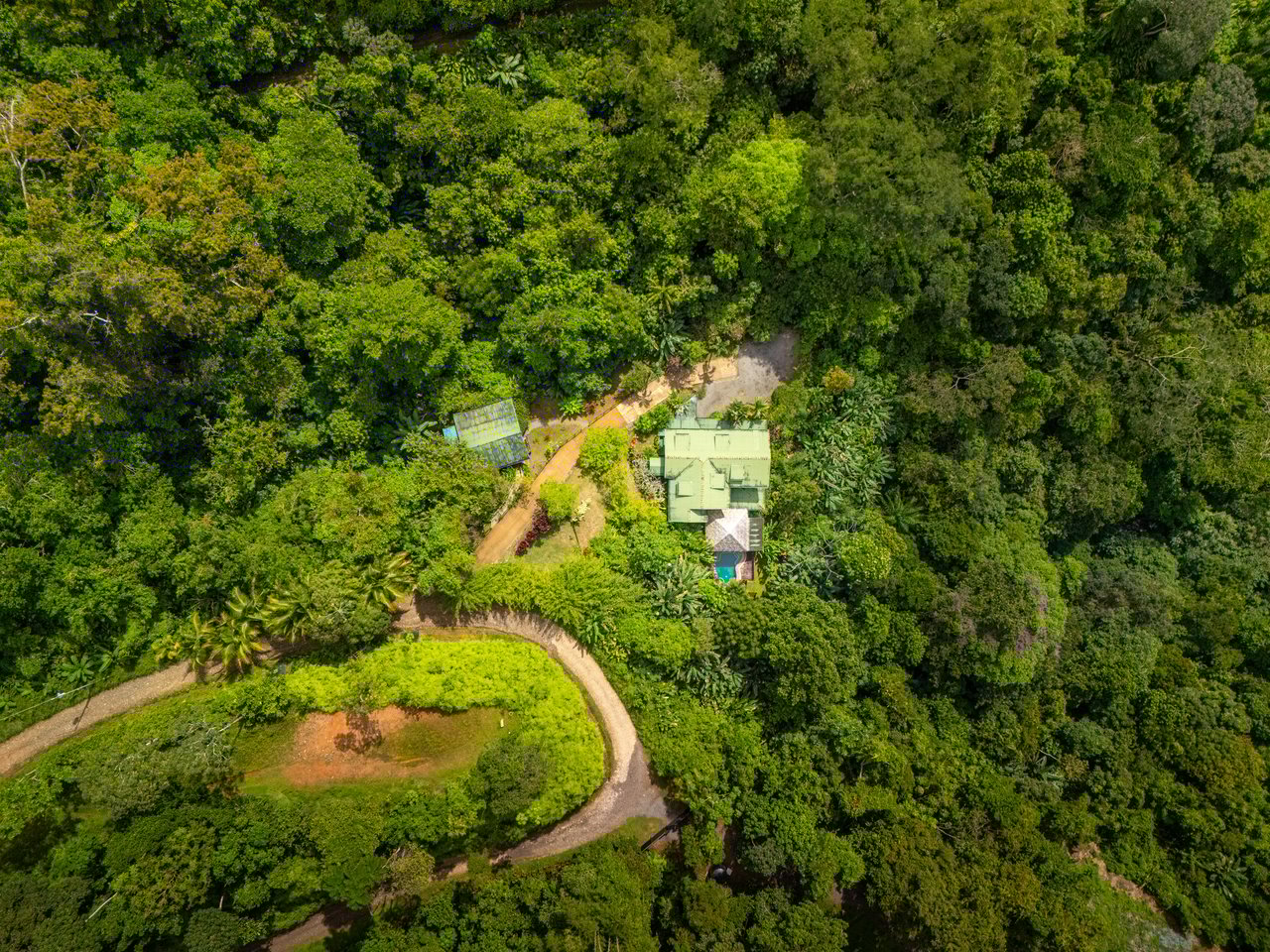 VILLA KRISTINA MARIA - 3.84 ACRES - PERLA DE BALLENA ESTATES