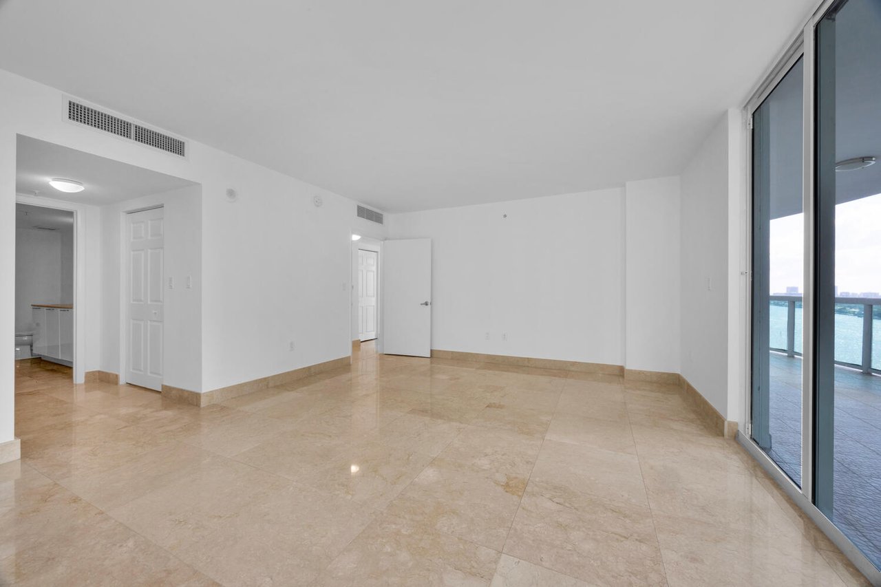 Just Sold at Full Asking Price: The 1800 Club