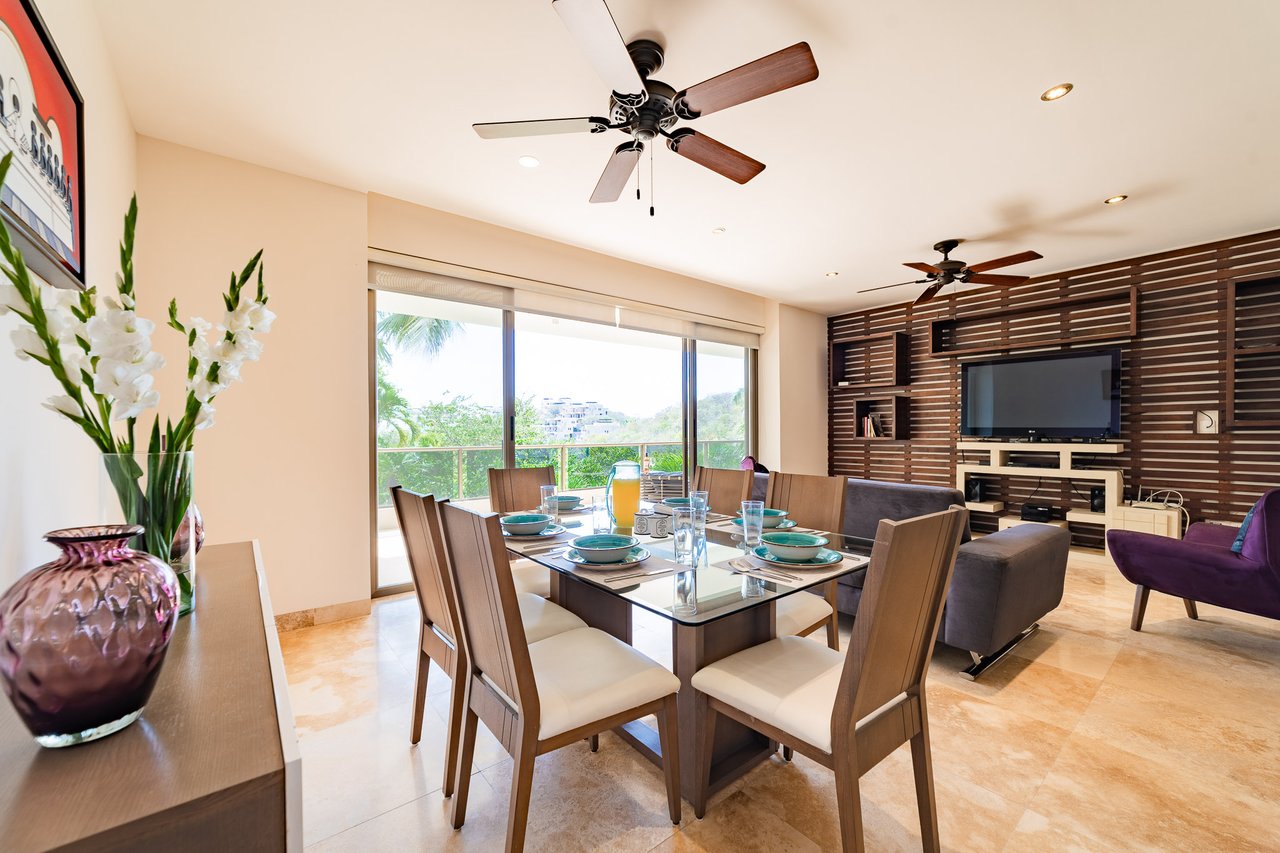 3 Bedroom, Condo, COSMO 8A-1