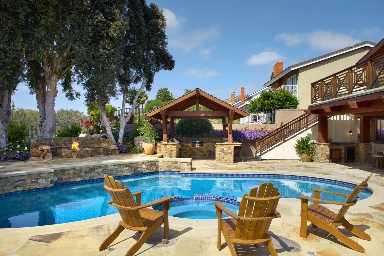 26101 Red Corral Road