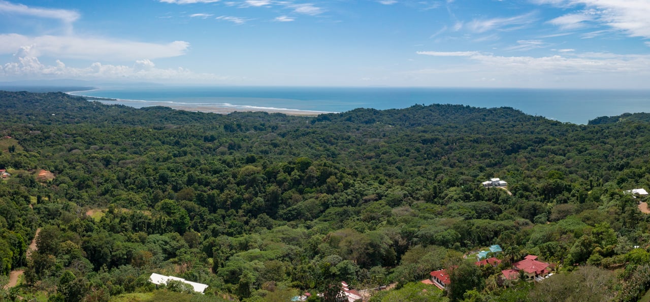 Expansive Ocean View Home in Ojochal Costa Rica