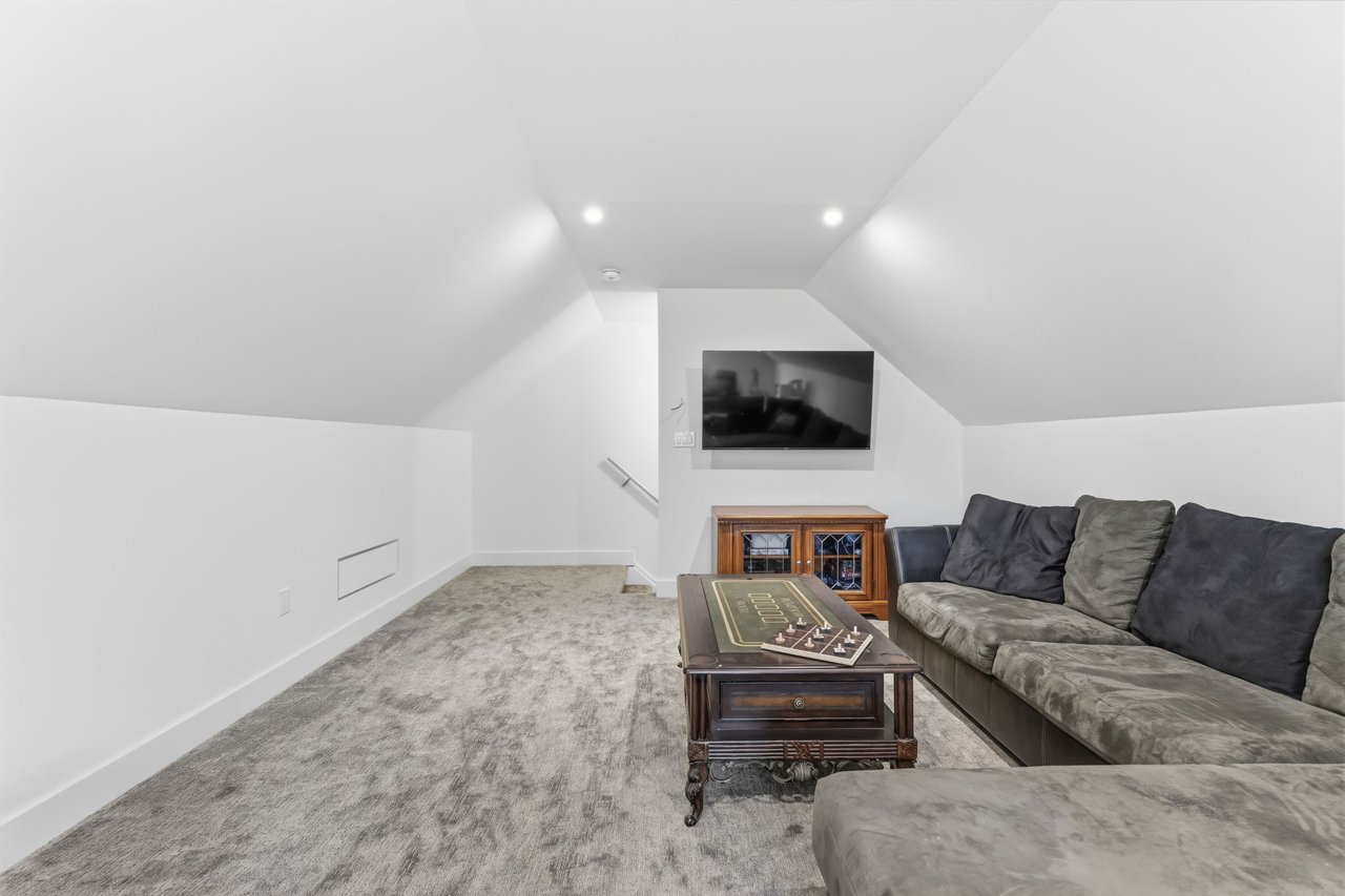 1017 Davis Drive, Gravenhurst