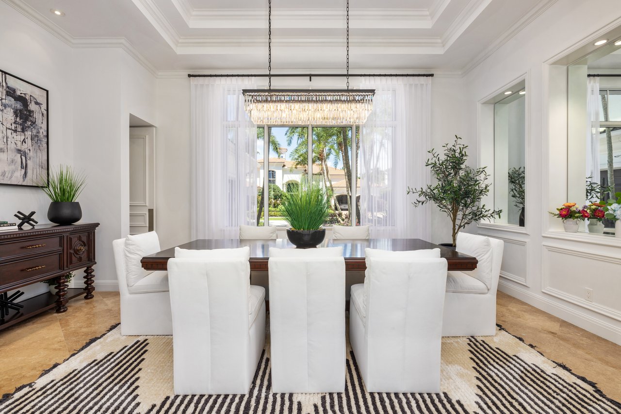 Palm Beach Gardens Waterfront Compound | 200' Deepwater Dockage | Harbour Isles