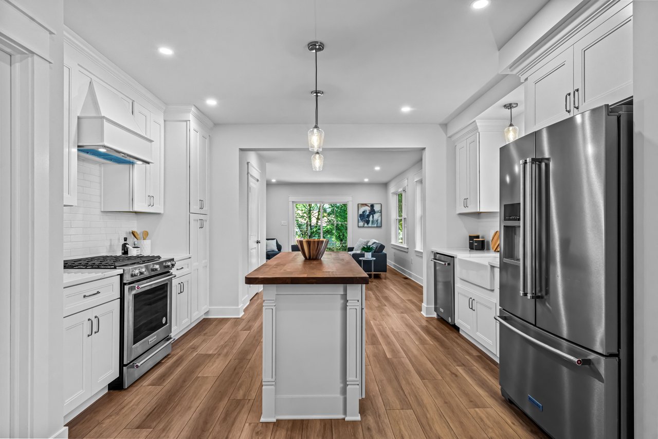 contact-form-background