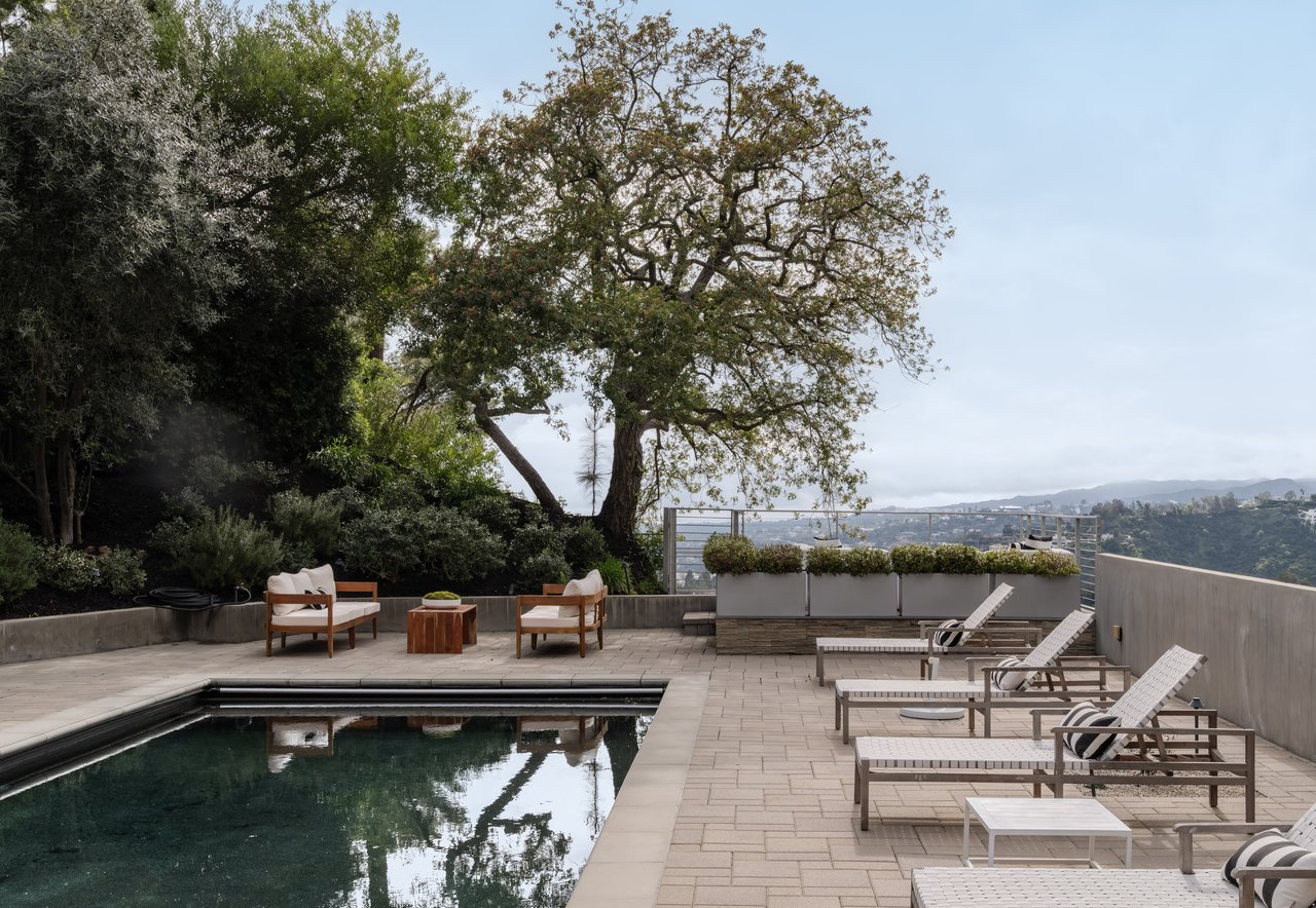 1575 Carla Rdg, Beverly Hills