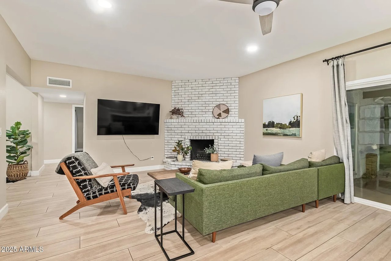 5839 E VOLTAIRE Avenue, Scottsdale