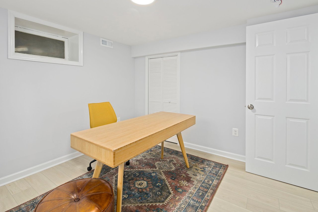 1501 Hamilton St NW