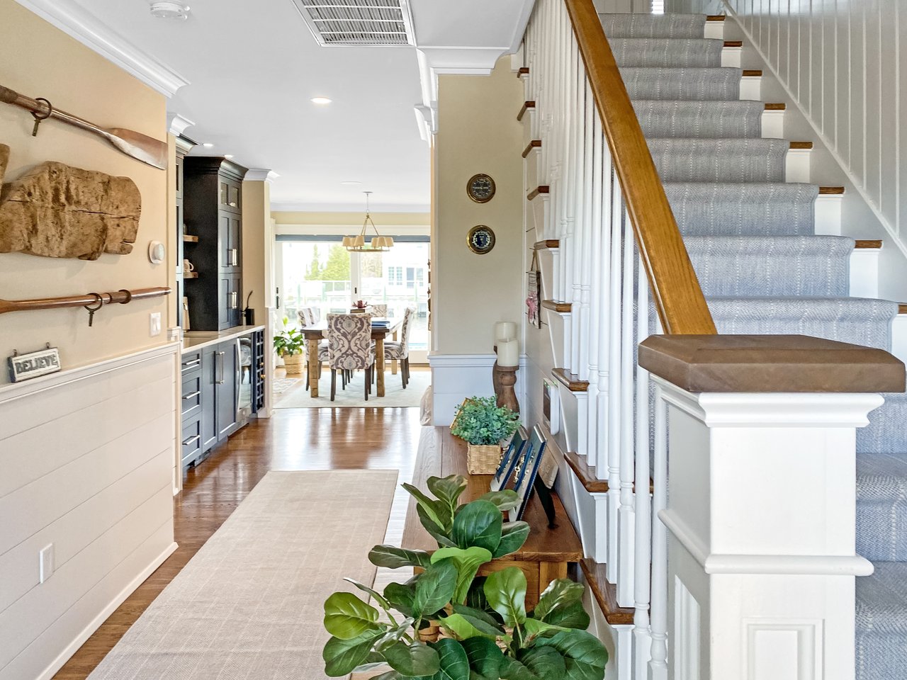 #149 Exclusive Curtis Point Home with Pool