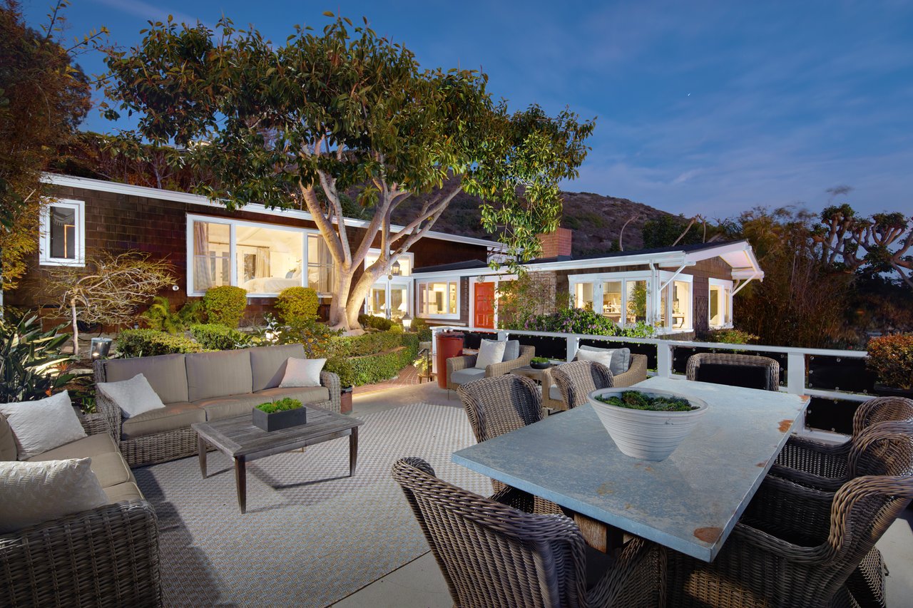 2972 Rounsevel Terrace