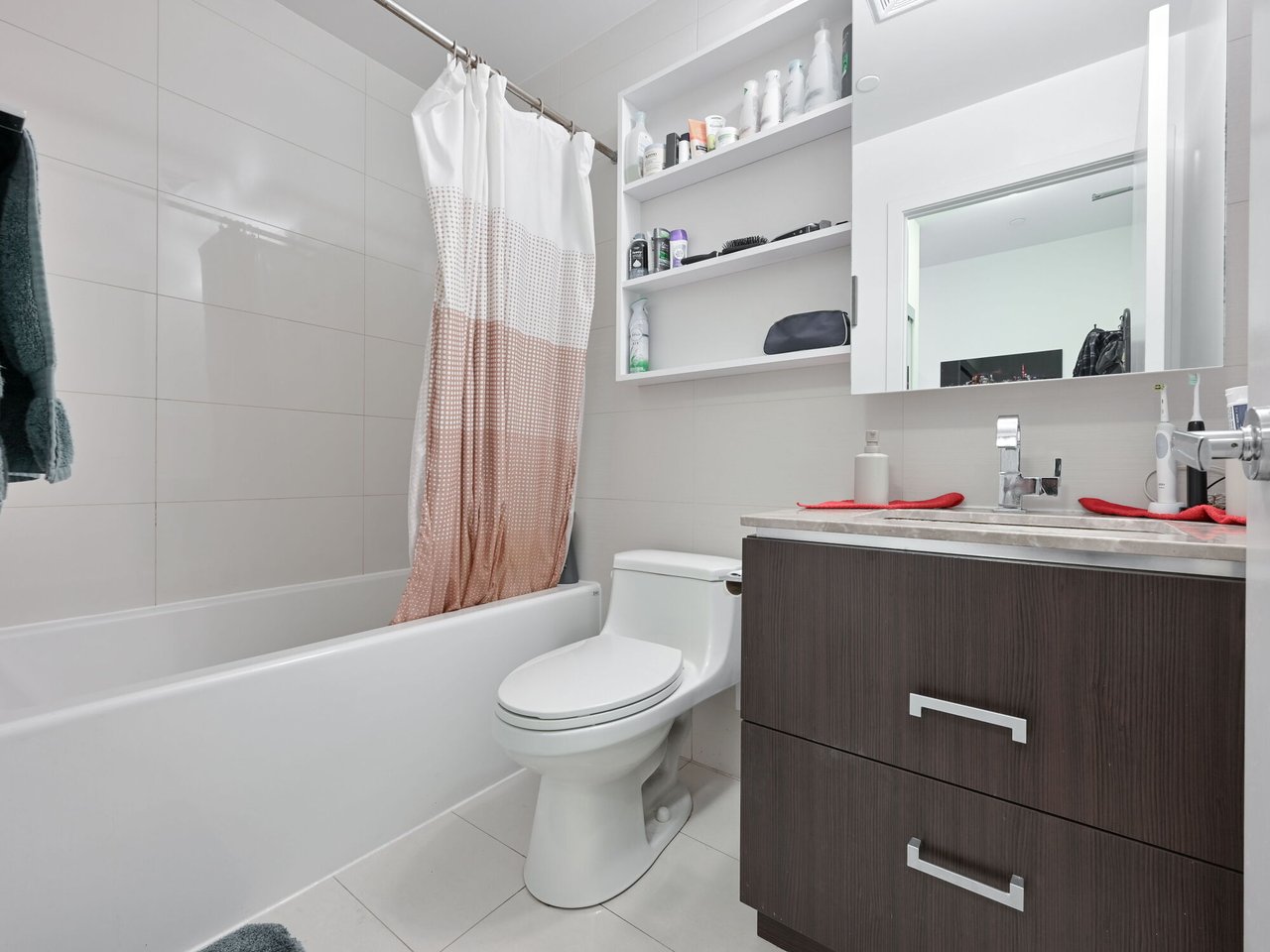 1830 Bloor St W Unit 813