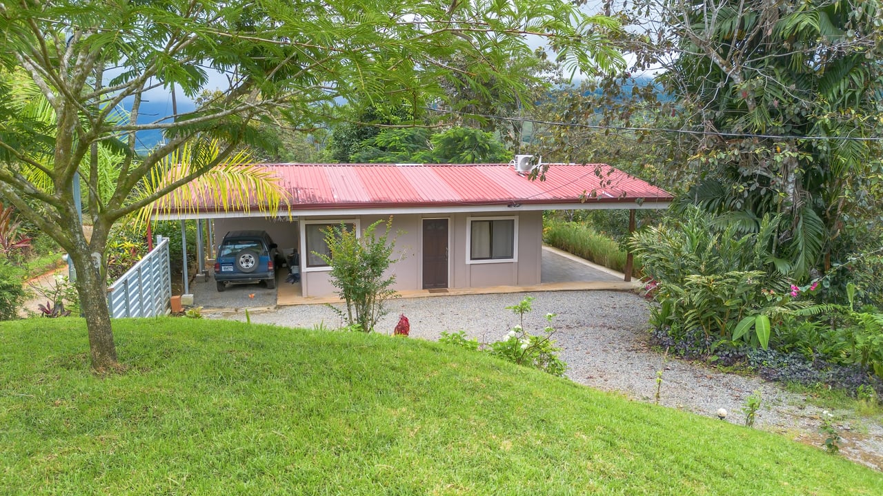 Multi-Family Compound, 4 Fully Furnished Units | 15 Minutes to the Beach