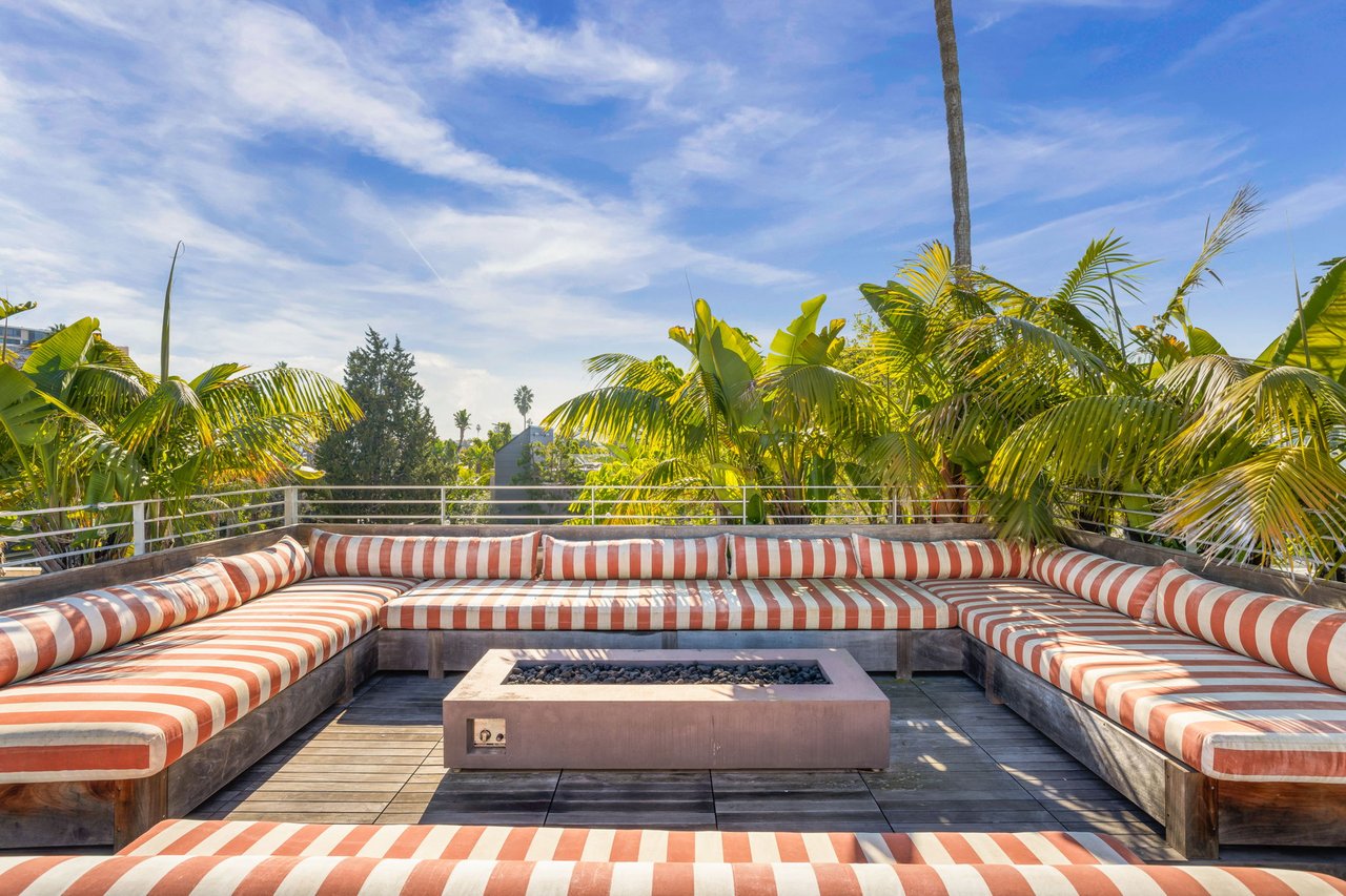 2413 Wilson Ave, Venice 