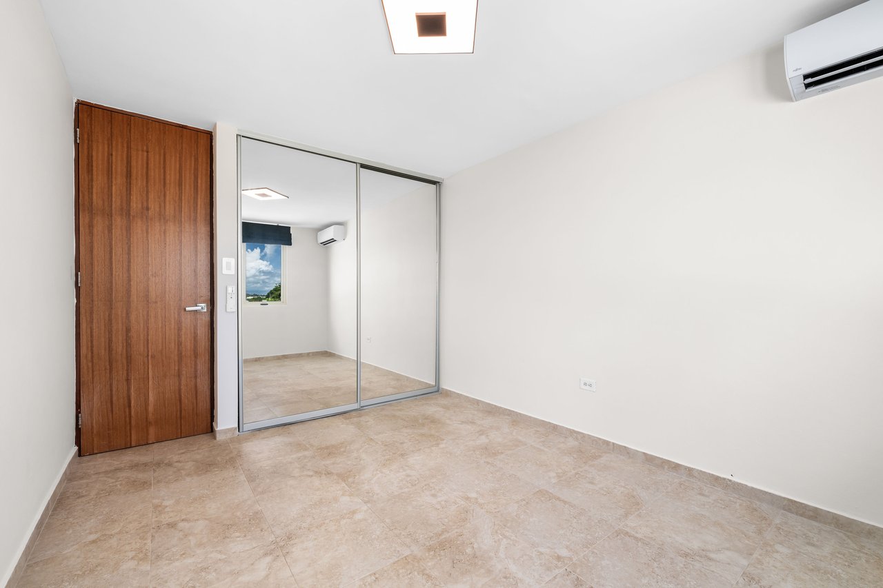 Urb. Estancias Reales | Guaynabo, P.R.