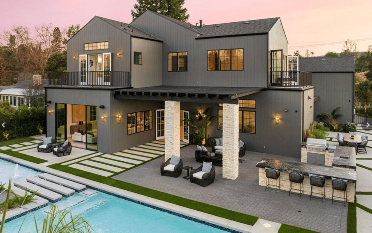 20511 Wells Drive