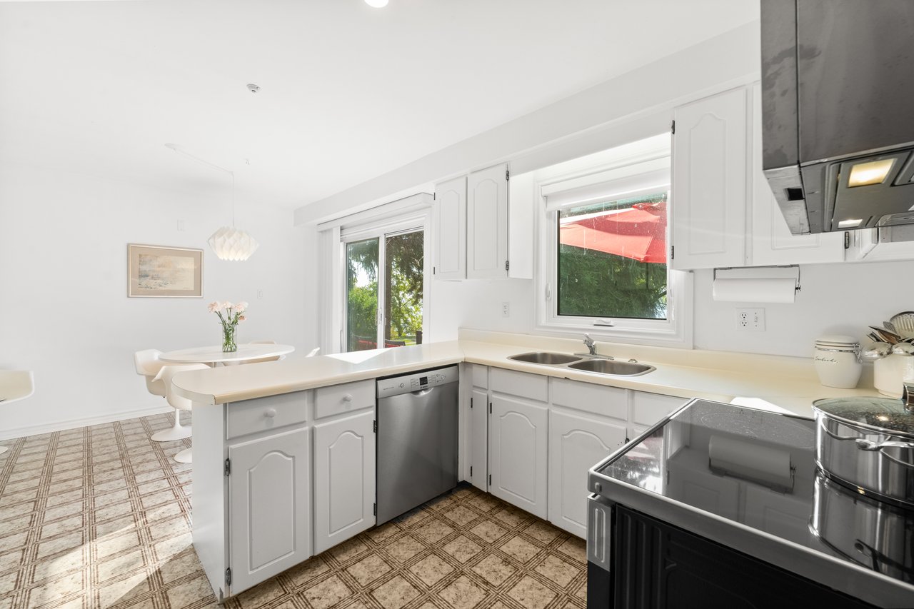 20 Arkendo Drive, Oakville
