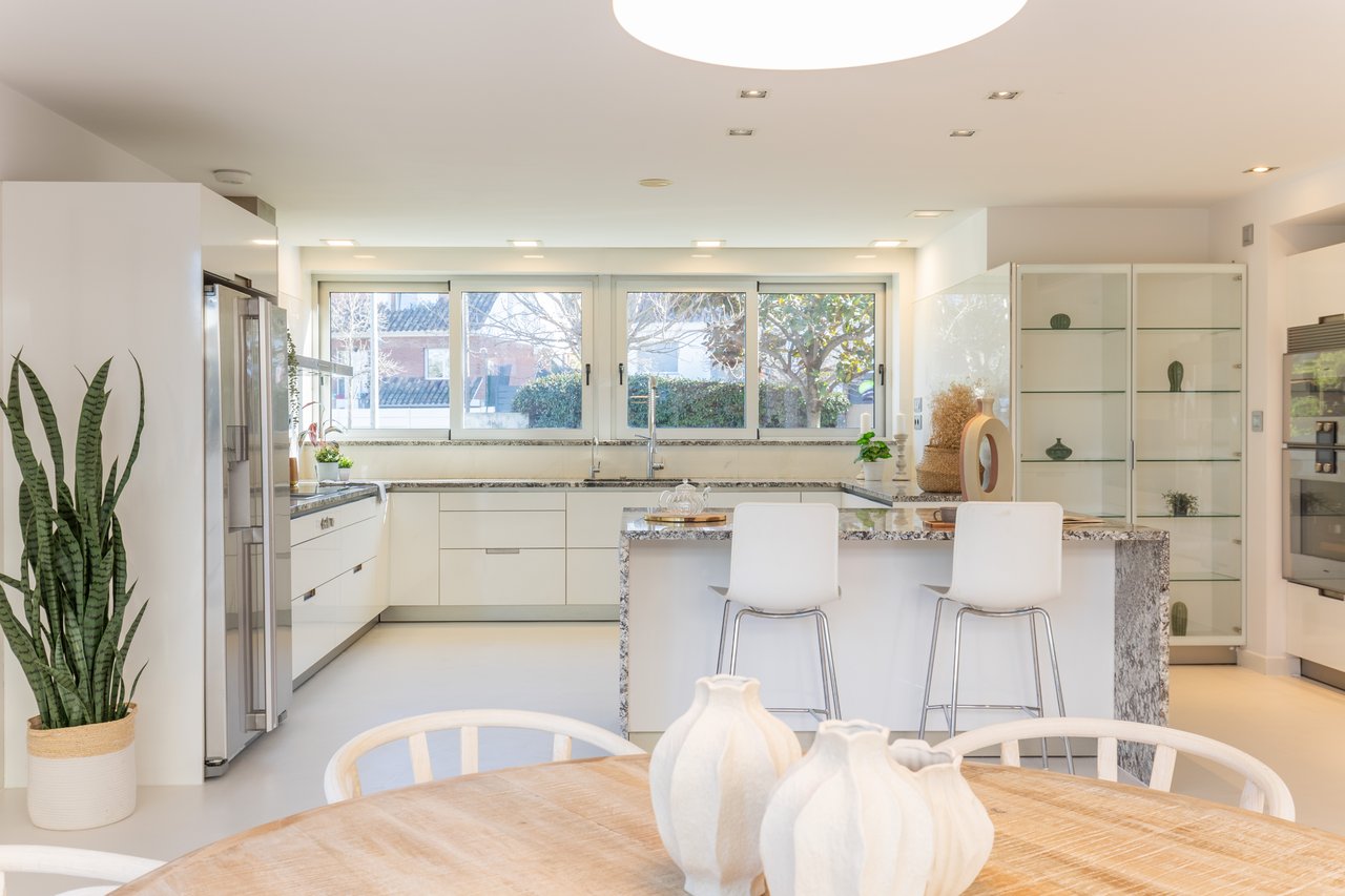 Exclusive house for sale in the centre of Sant Cugat 