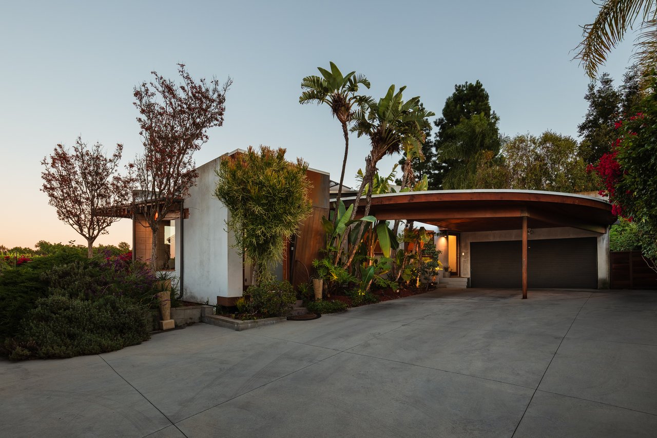 3604 Glenridge Dr, Sherman Oaks 