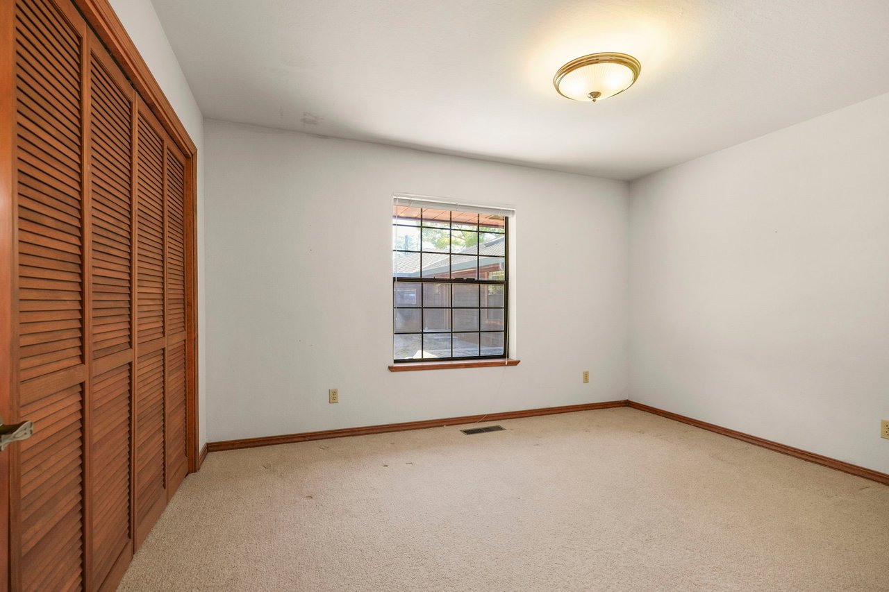 50 Amberwood Ln, Walnut Creek