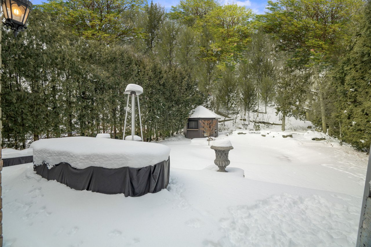 A Rare Ravine Estate