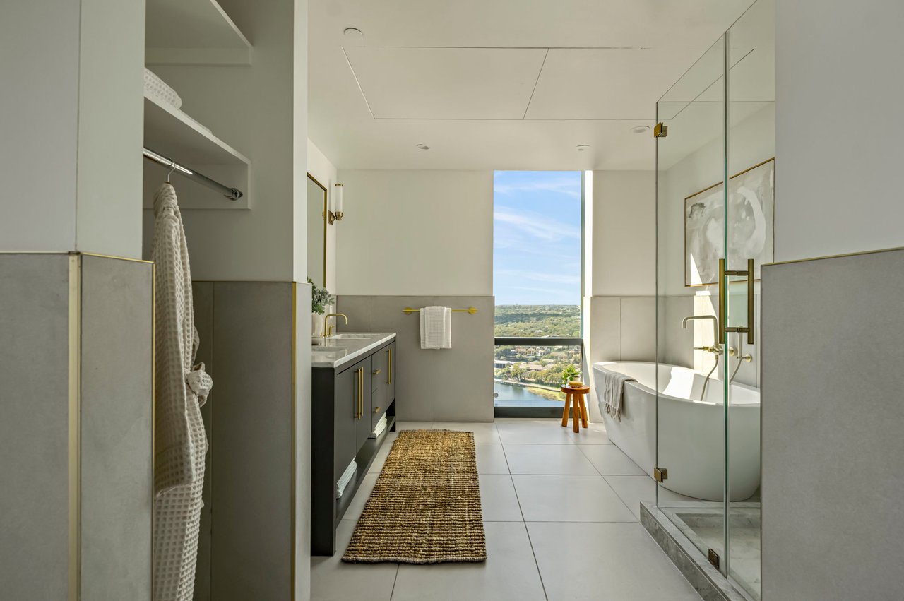 70 Rainey Street #2701 | DOWNTOWN