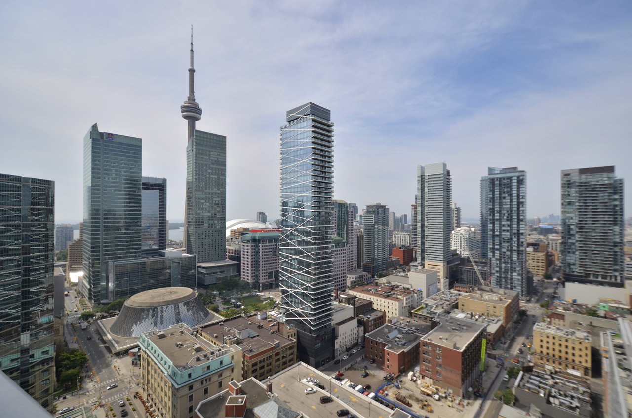 Suite 3003- 180 University Ave