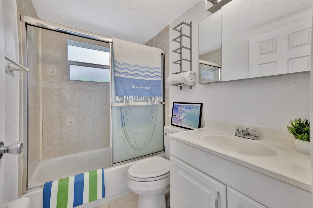 820 N Ocean Blvd # 10