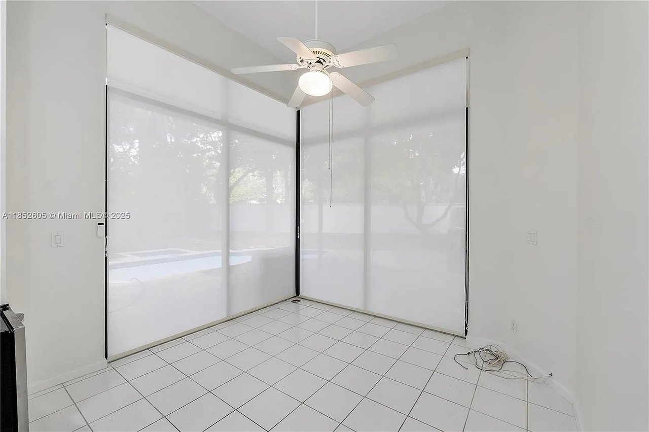 2449 NW 64th St