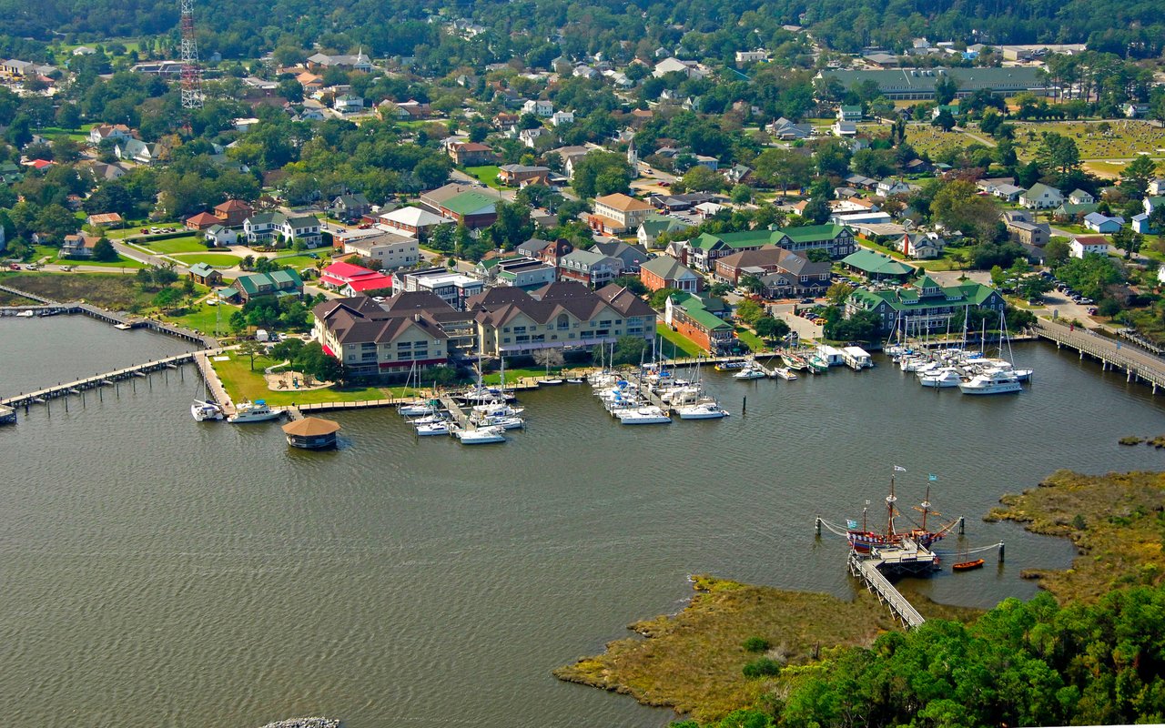 Manteo