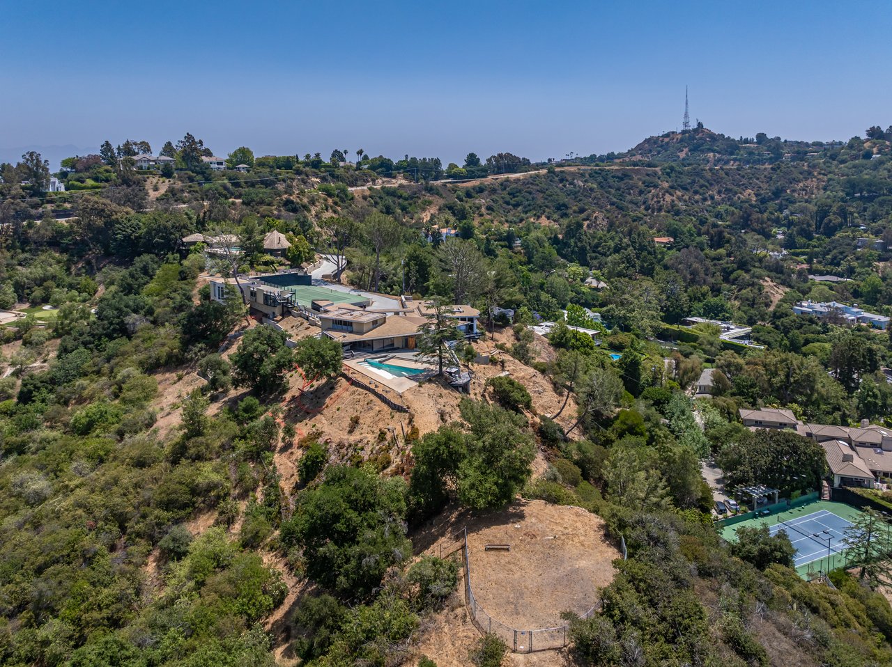 2859 Coldwater Canyon Dr, Beverly Hills